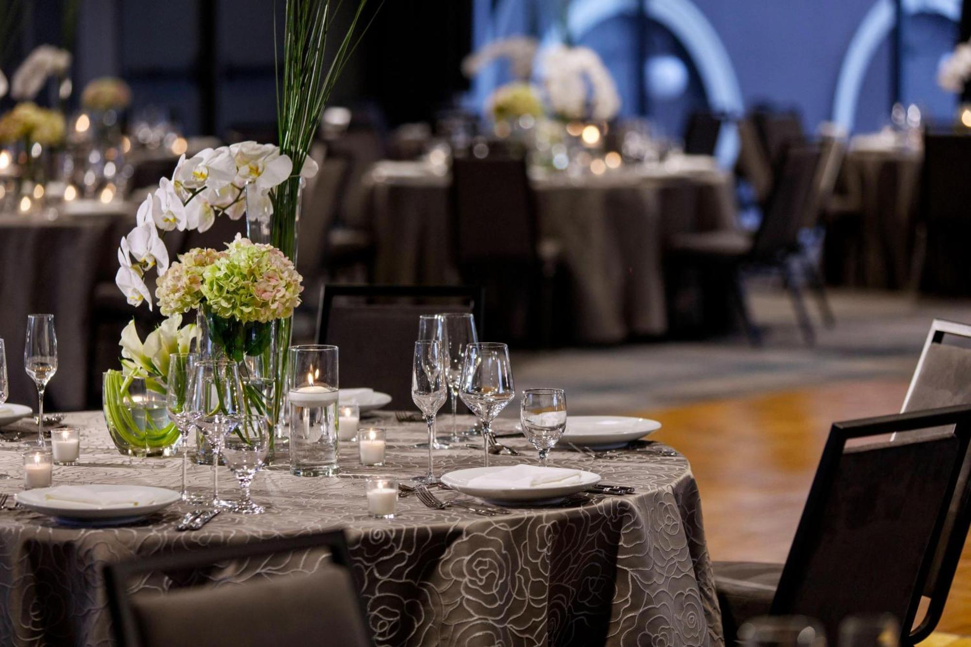 Renaissance Reno Downtown Hotel & Spa المظهر الخارجي الصورة